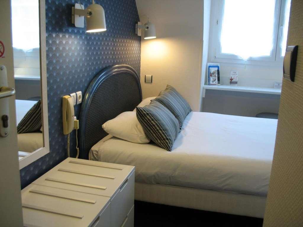 Hotel De Caen Szoba fotó