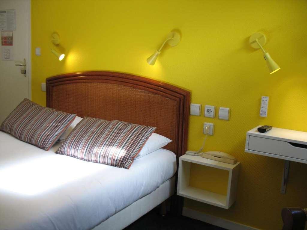 Hotel De Caen Szoba fotó