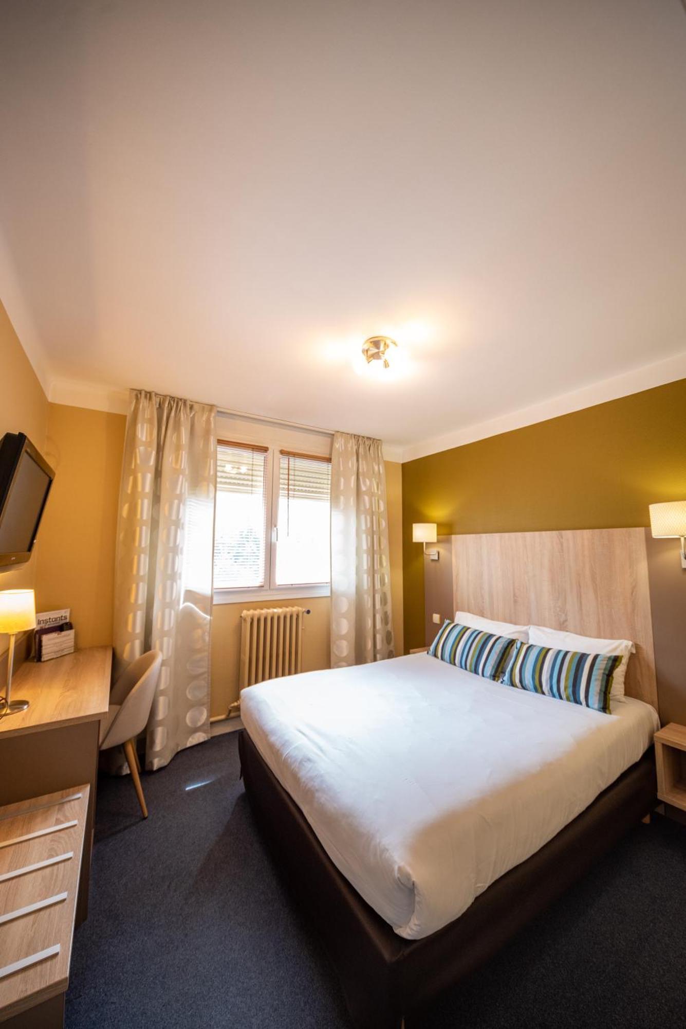 Hotel De Caen Szoba fotó