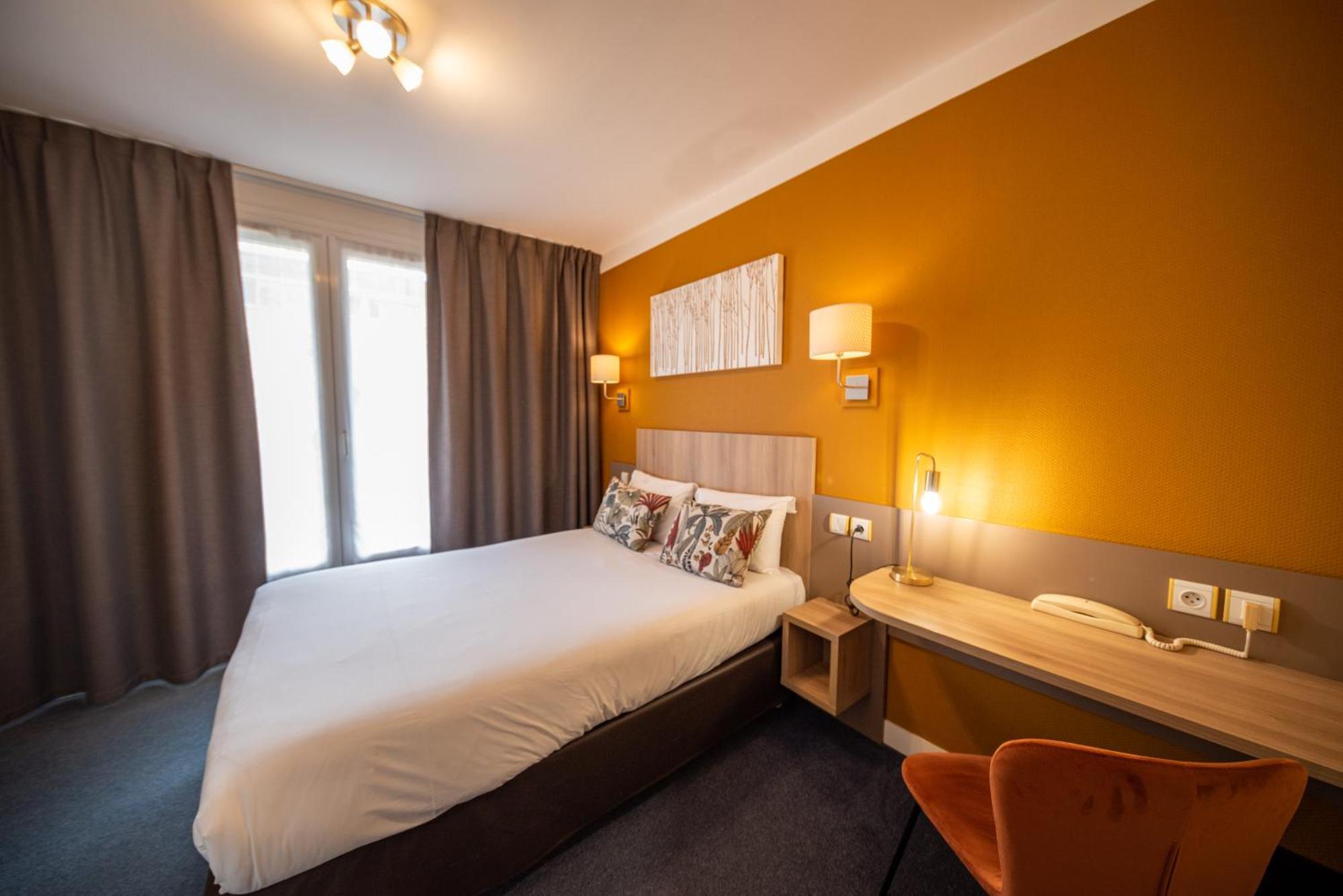 Hotel De Caen Kültér fotó