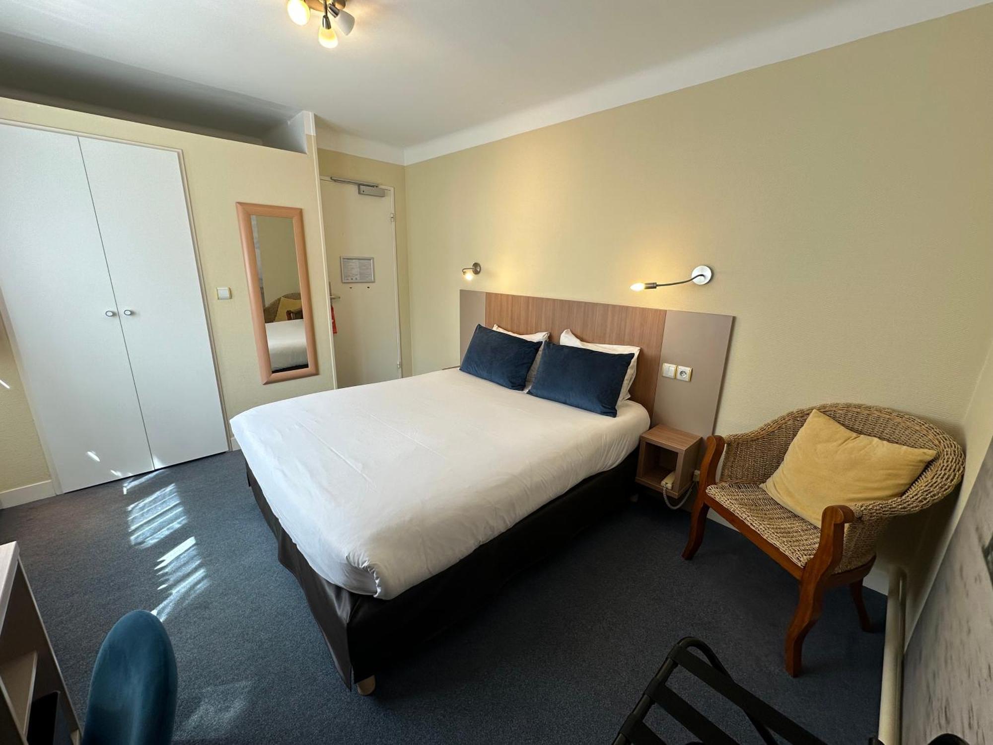 Hotel De Caen Kültér fotó